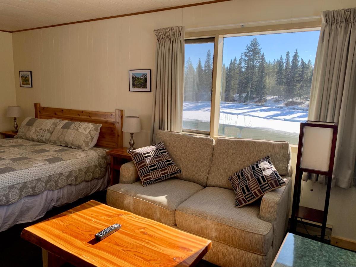 Tete Jaune Lodge Екстериор снимка