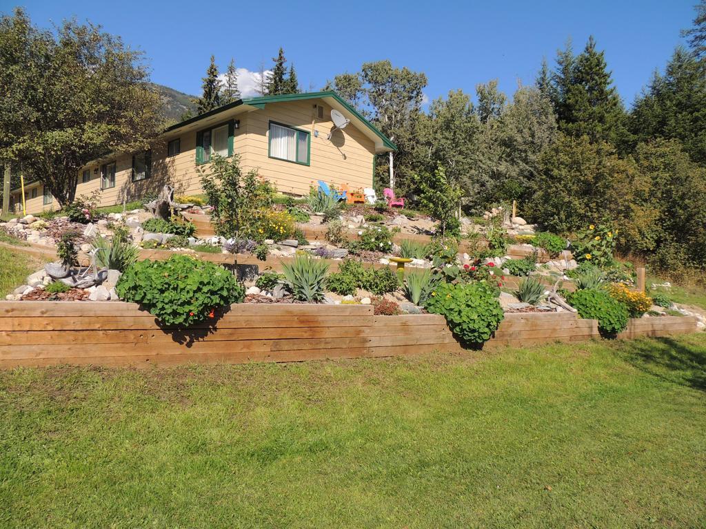 Tete Jaune Lodge Екстериор снимка